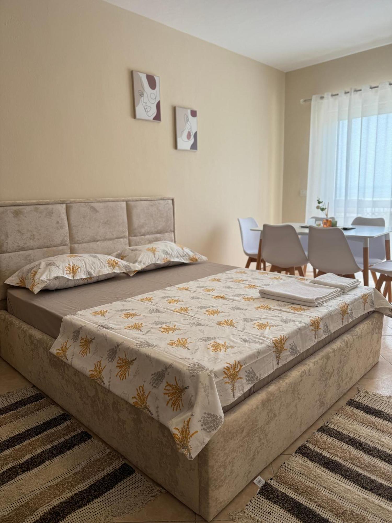 Sea & Gardenview Apartments Durres Exterior photo