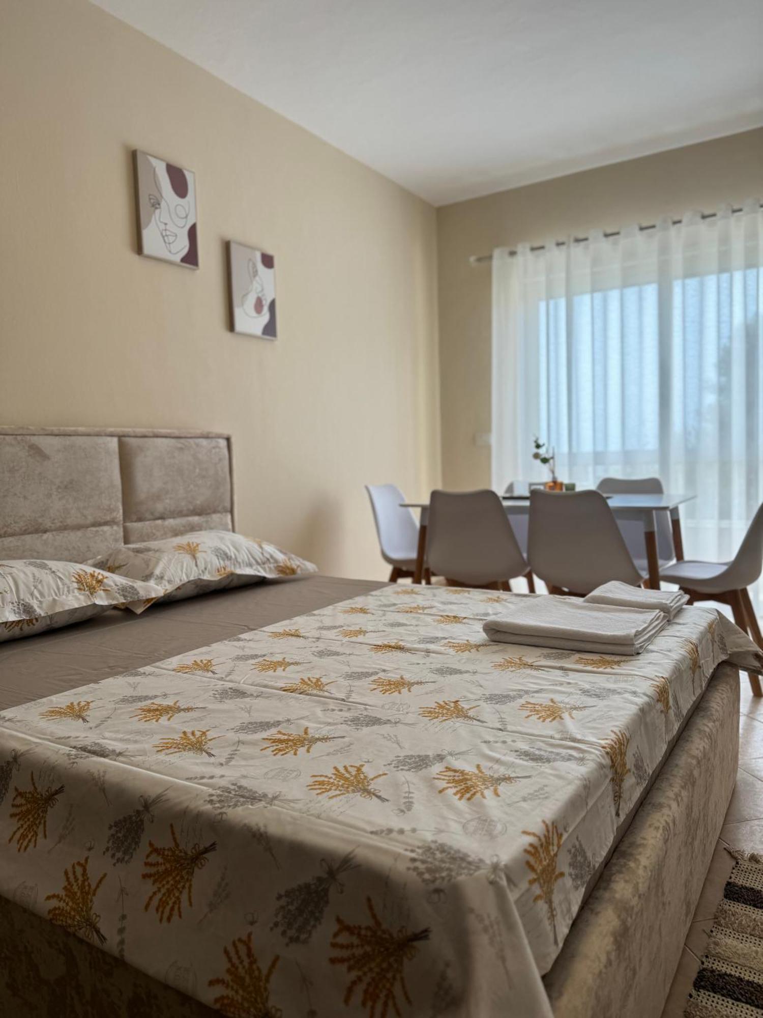 Sea & Gardenview Apartments Durres Exterior photo